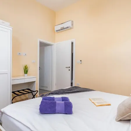 Mariva فيلة Žminj